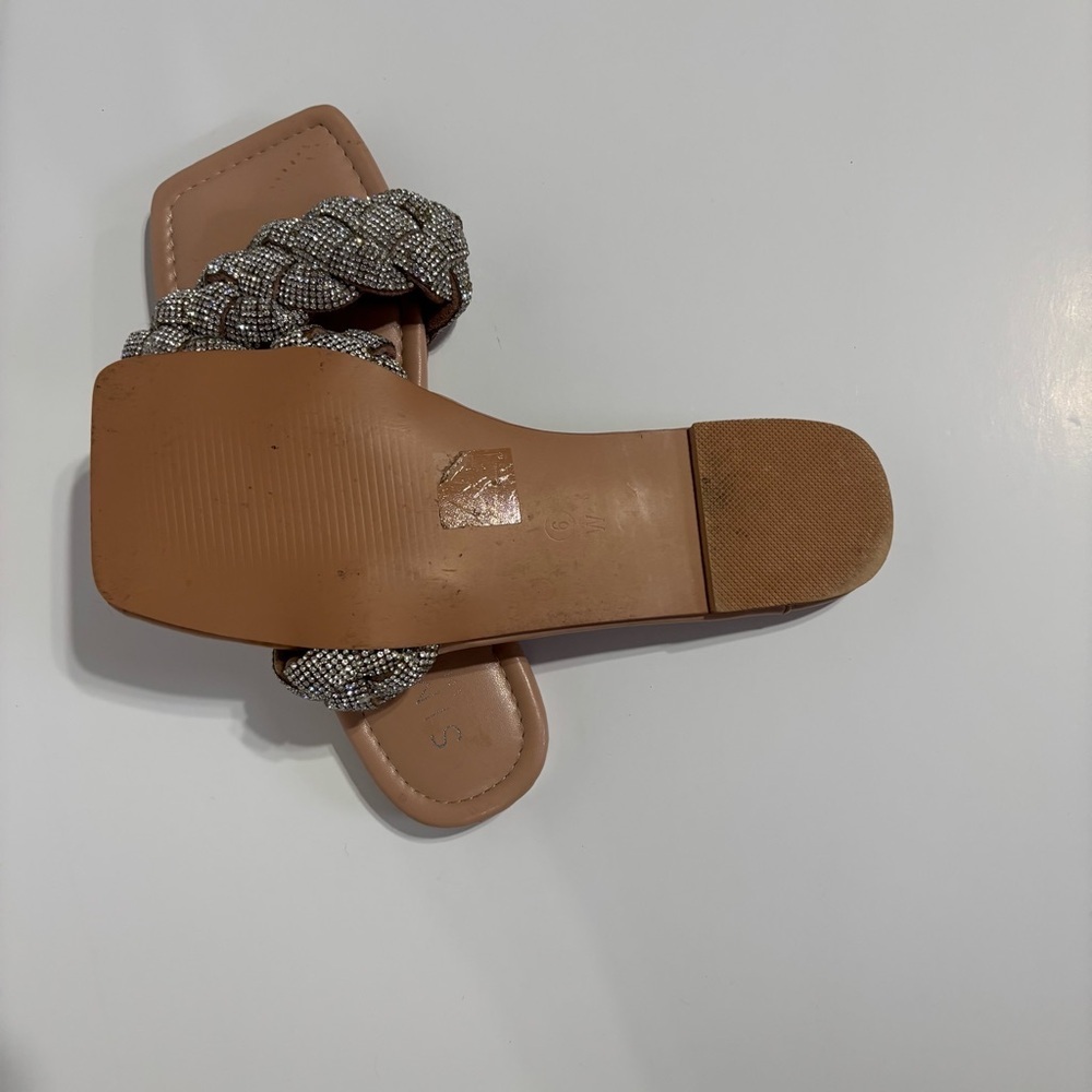 Simmi Women's Tan and Silver Braided Sandals 9W - Picture 3 of 4